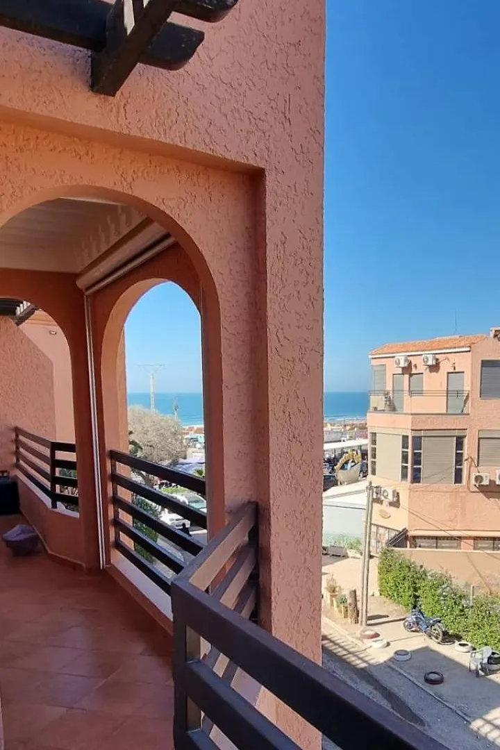 Beautiful Apartment With Pool 1 Min Far From Beach의 연락처